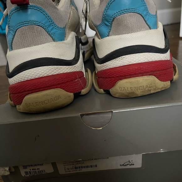 BALENCIAGA BEST OFFER !!!! NO LOWBALLS 👎🏽 - Picture 4 of 5